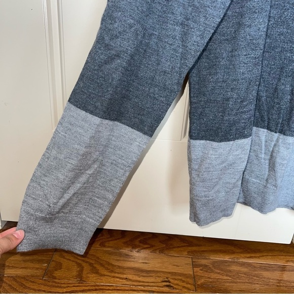 Gap 100% Extra Fine Merino Wool 3 Color Grey Combo Longsleeve Sweater Size Large - Picture 5 of 8